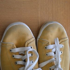 mustard champion shoes